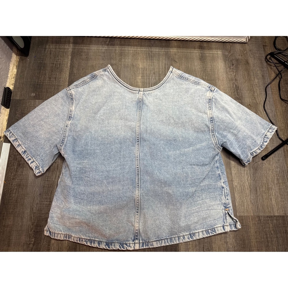 Zara Womens Light Wash Denim V-Neck Boxy Short Sleeve Top Small